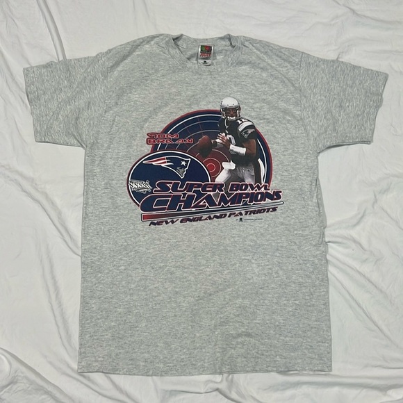 FRUIT OF THE LOOM Other - TOM BRADY NE PATRIOTS SUPER BOWL 36 XXXVI FIRST SUPER BOWL CHAMPS VTG T-SHIRT